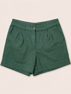 J. Crew Sage Green Chino / Bermuda Shorts Women’s Size 8